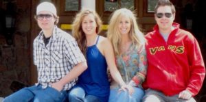 Lori McNee & kids 2