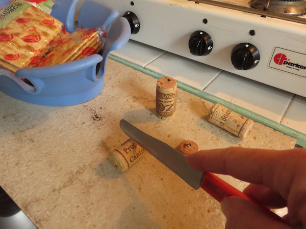 Turn a Wine Cork into a Plein Air Painting Carrier